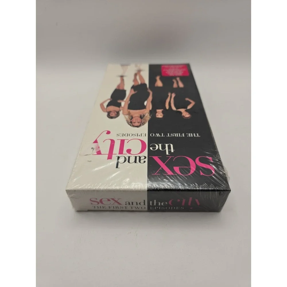 Sex and the City: The First Two Episodes (VHS, 2000)